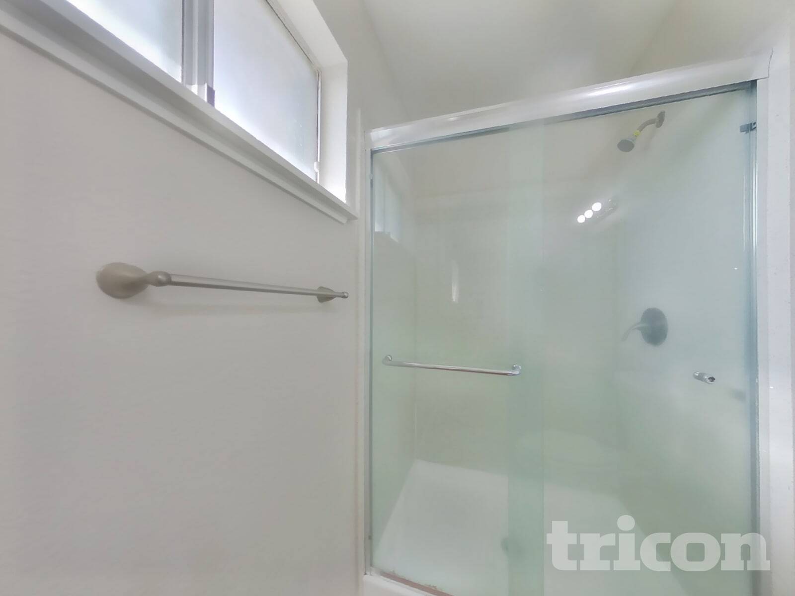 Building Photo - 619 E 24th St