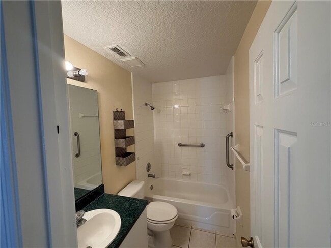 Building Photo - 2411 Kam Ct