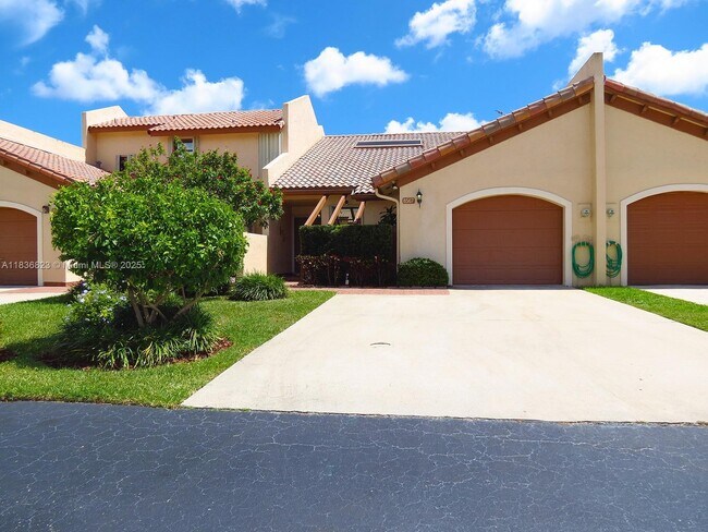 Primary Photo - 8567 SW 115th Pl