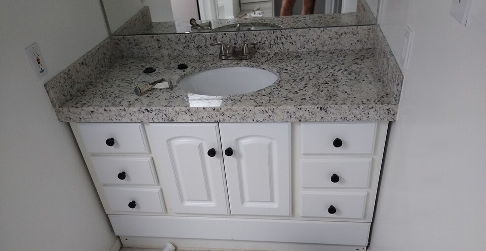 Bathroom with granite countertops - 11257 S Cedar View Cir
