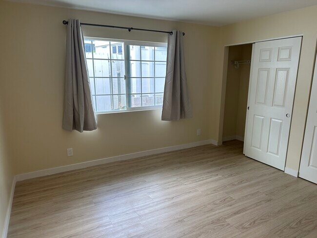 Building Photo - 3071 Kalawao St