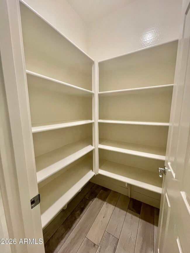 Building Photo - 20862 E Sparrow Dr