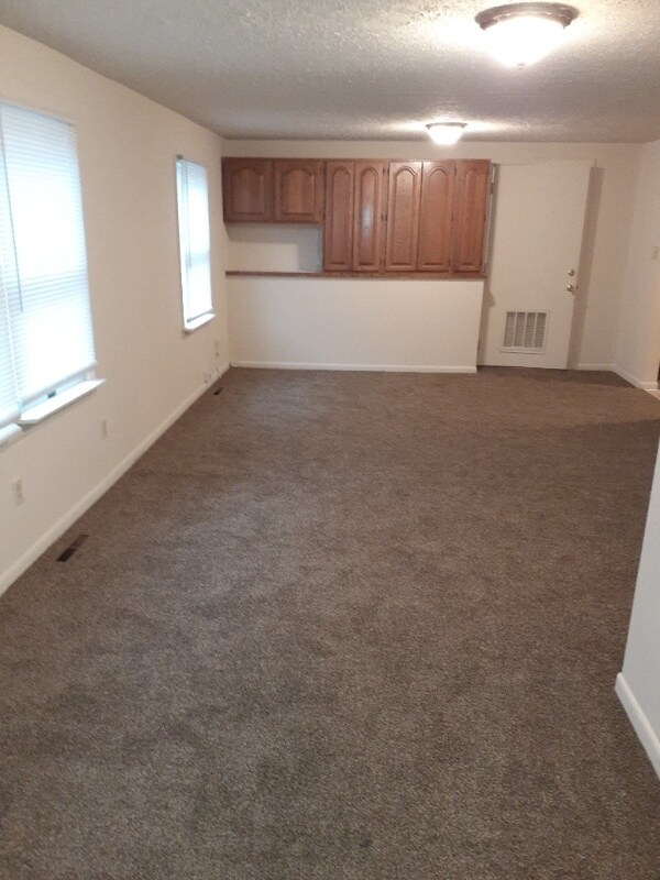 Building Photo - 1320 King Ave