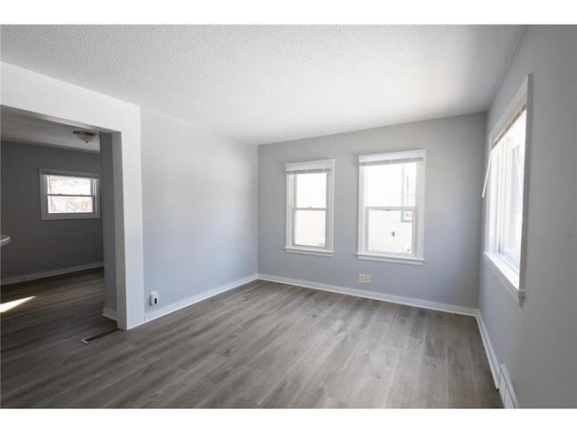 Building Photo - 1168 Lane Pl