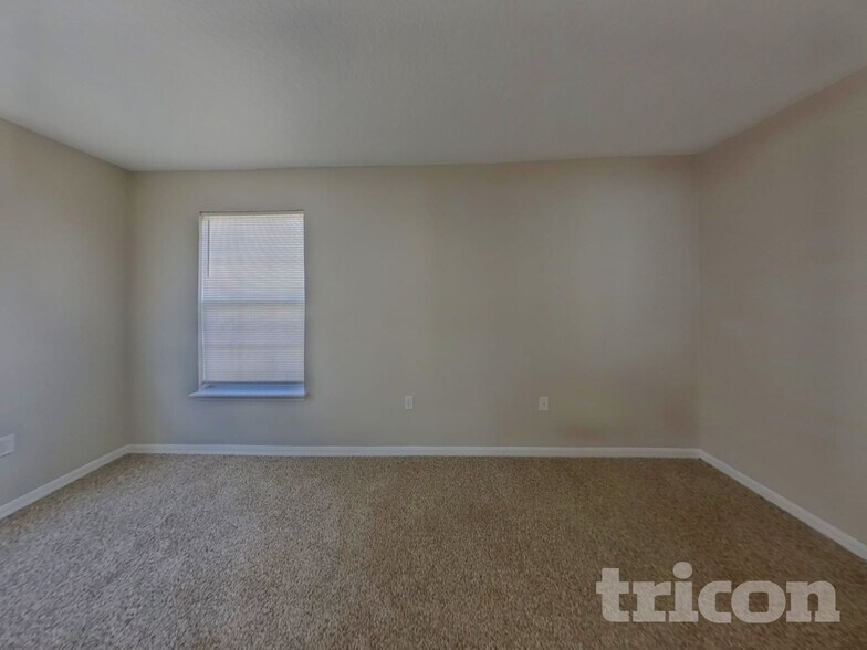 Building Photo - 3410 Starbird Dr