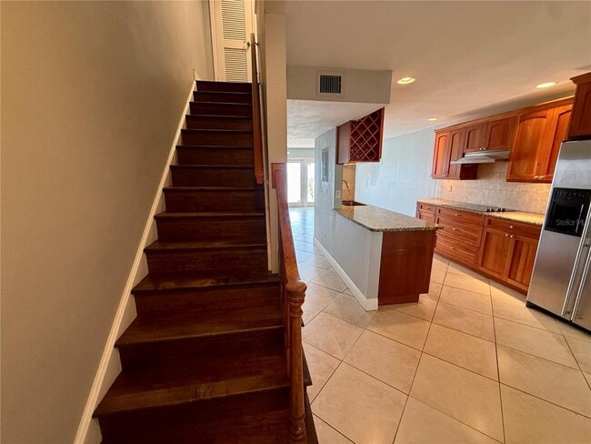 Building Photo - 5066 Coquina Key Dr SE