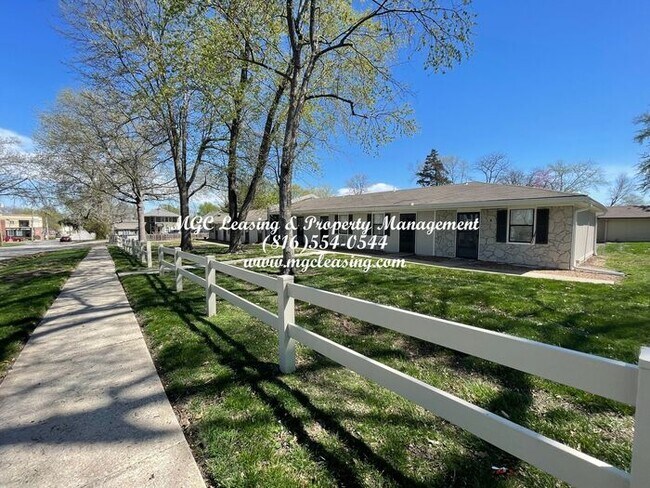 Building Photo - LeGrand Retirement Village
