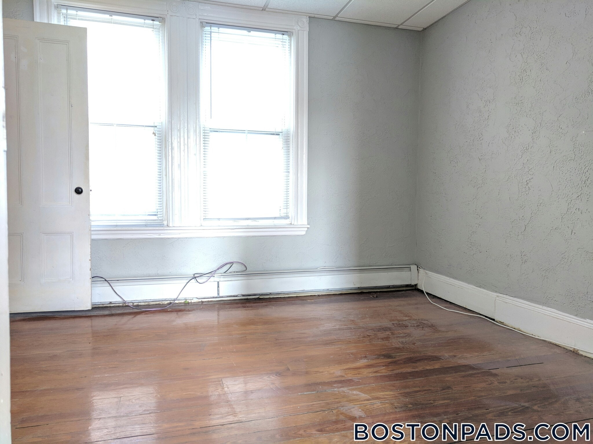 Building Photo - 103 Leyden St