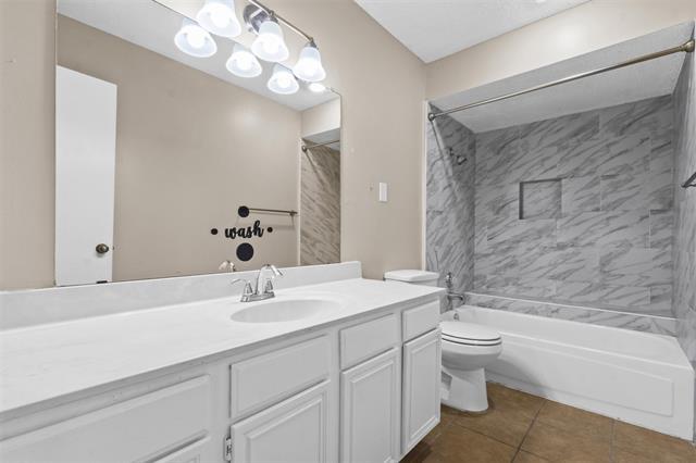 Building Photo - 7107 Holly Hill Dr