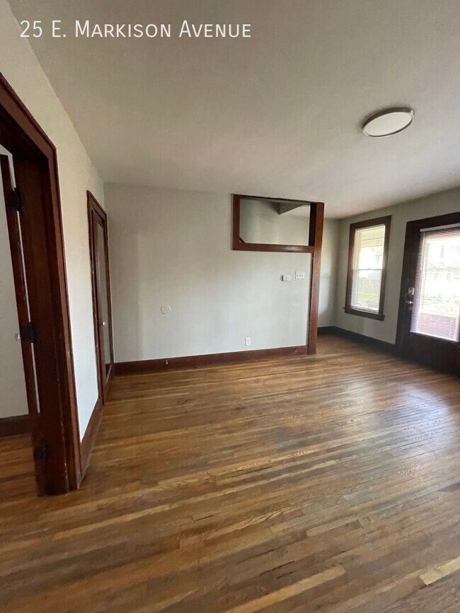 Building Photo - 25 E Markison Ave