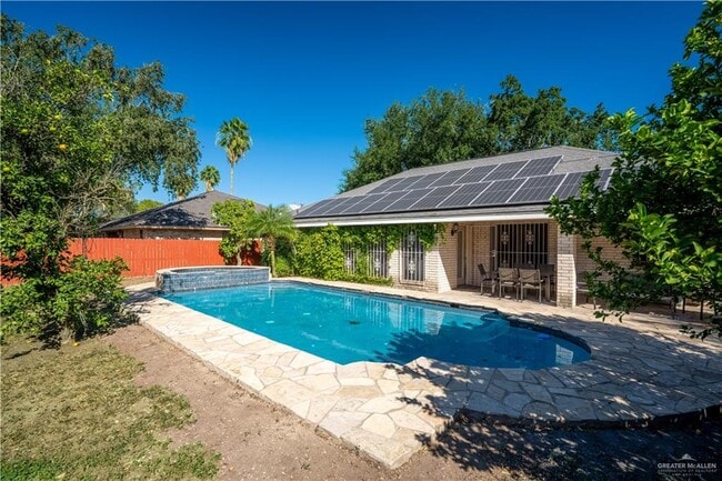 Building Photo - 27 N 33rd St