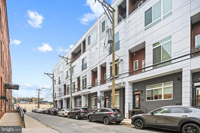 Building Photo - 1115 N American St