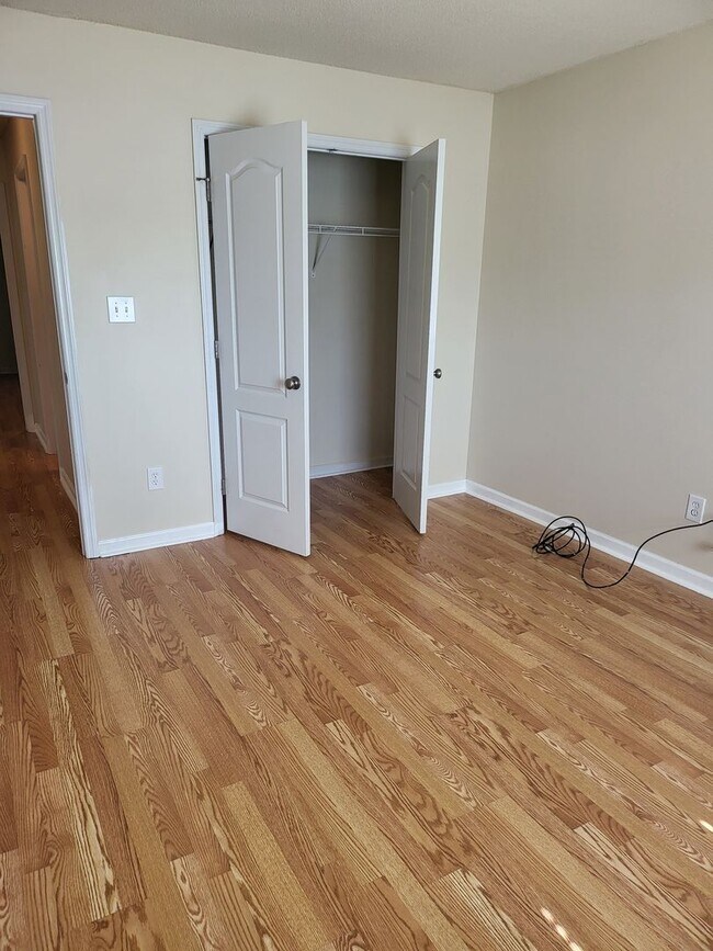 Building Photo - 139 Autumn Haven Ln