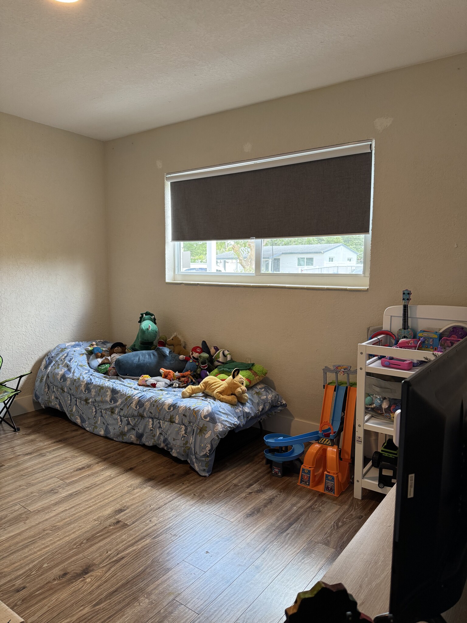 Bedroom 2 - 6880 Raleigh St