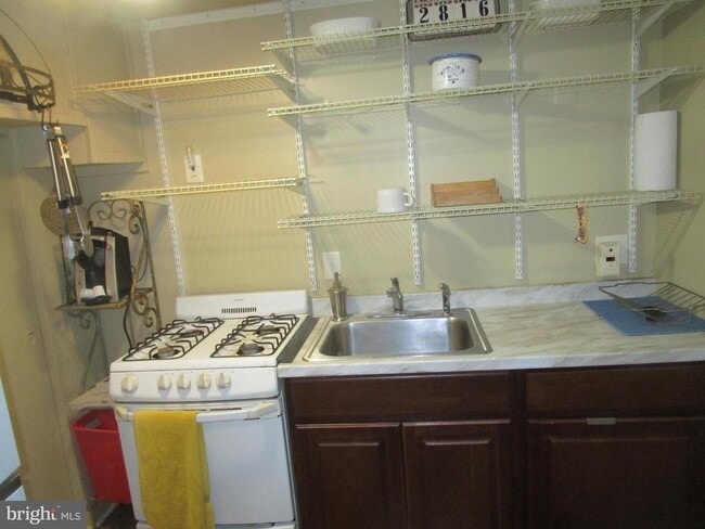 Building Photo - 2816 Keating St