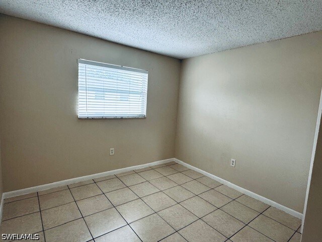 Building Photo - 3325 Arpt Rd S