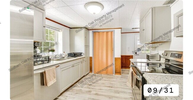 Building Photo - 709 Friendship Rd