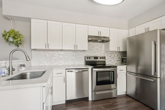 Building Photo - Live the Beach Life – Just One Block from ...