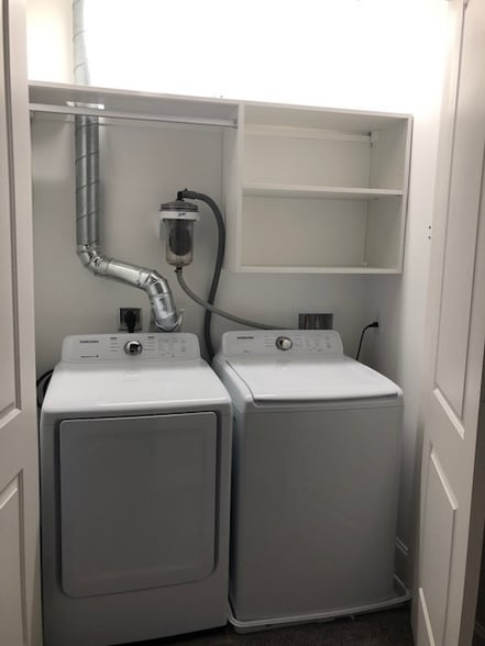 Building Photo - 373 Spencer St