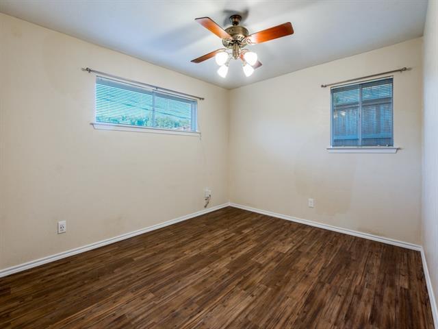 Building Photo - 1429 Amherst Dr