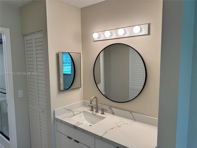 Building Photo - 12501 SW 14th St