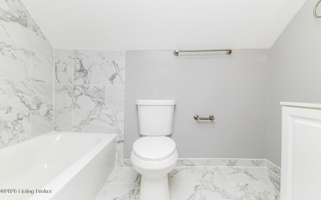 Building Photo - 204 W Warfield St