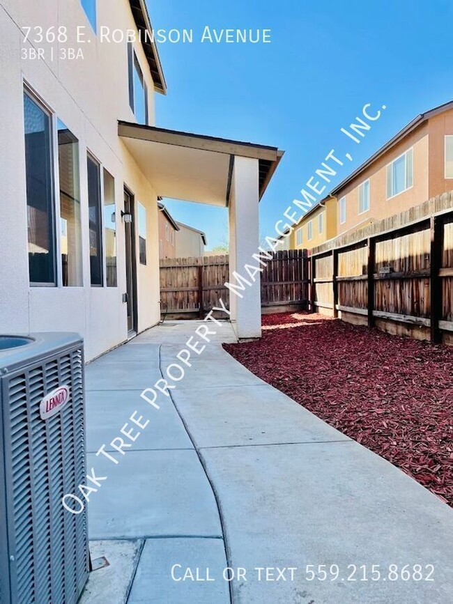Building Photo - 7368 E Robinson Ave