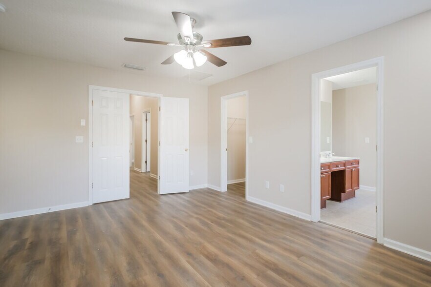 Building Photo - 1728 Windover Pl