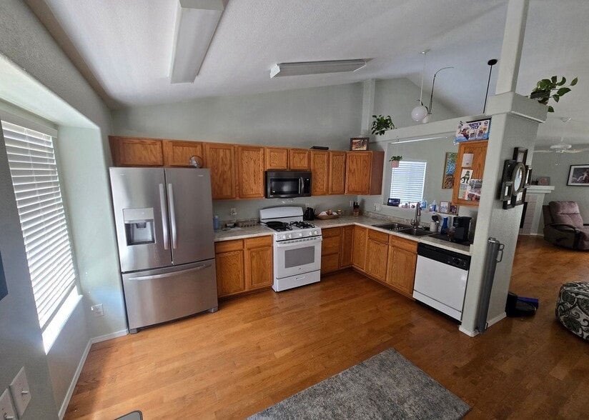 Building Photo - 6669 Payette Dr