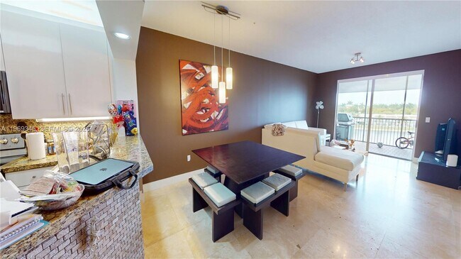 Building Photo - 10730 NW 66th St