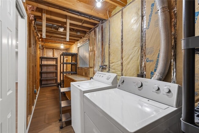 Building Photo - 4685 Colima Ct