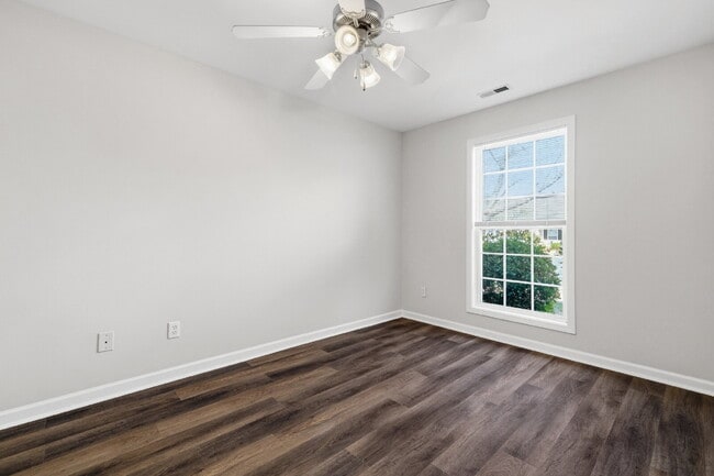Building Photo - 209 Ansley Walk Ln