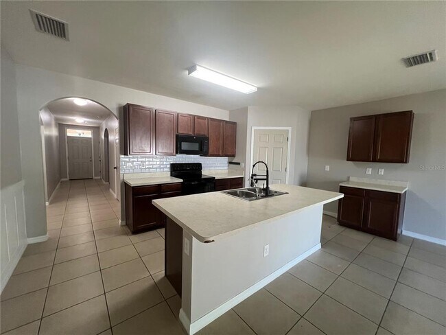 Building Photo - 3287 Trentwood Ln