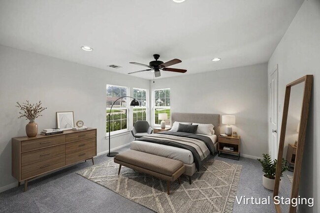 Building Photo - 4914 Ventura Ln
