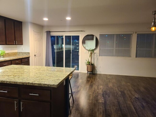 Building Photo - Beaumont 4 bedroom home ($0 monthly electric bill)