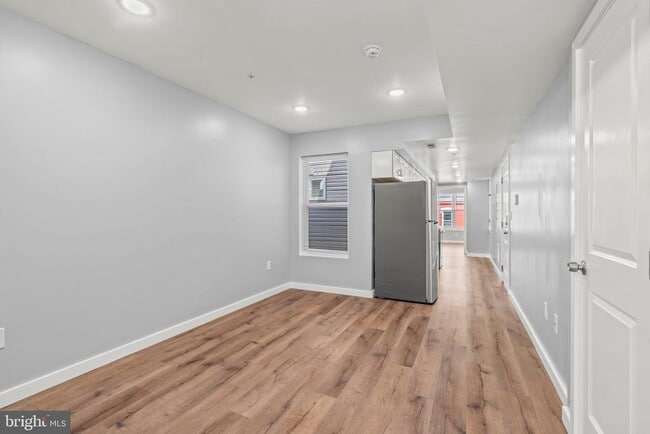 Building Photo - 2044 N Carlisle St