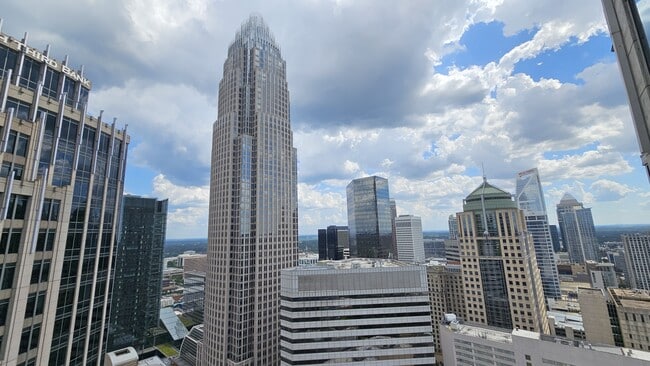 Building Photo - 210 N Church St