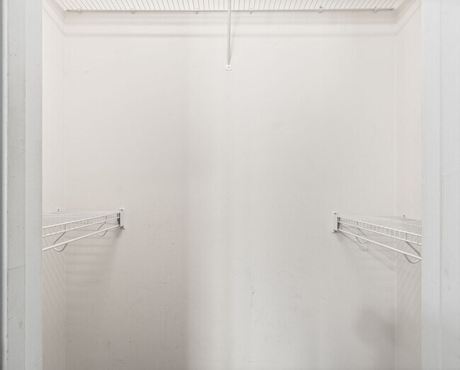 Building Photo - 2766 Applemill Ct