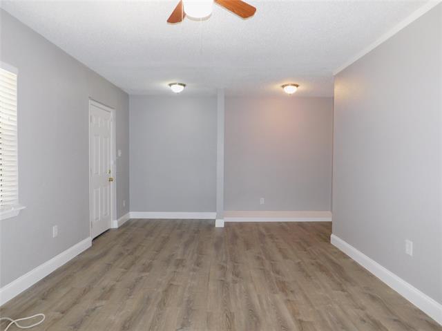 Building Photo - 4816 Roberts Dr