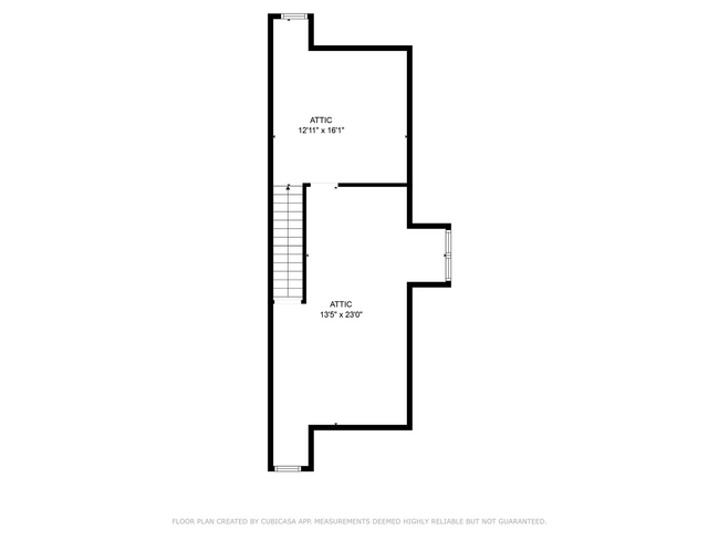 Building Photo - Beautiful 4 Bedroom on 2nd w/ Parking!