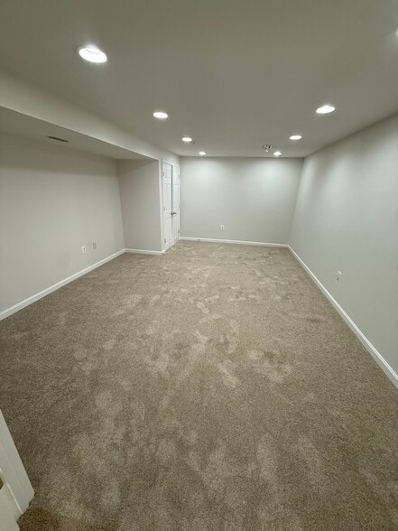 Bonus Room #2 - 911 Lake Front Dr