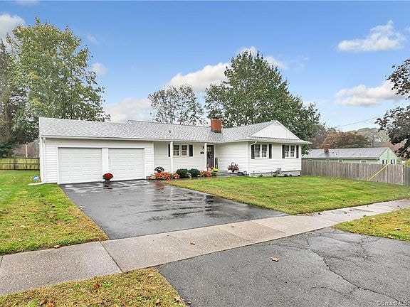 Building Photo - 35 Delwood Rd