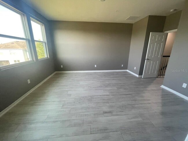 Building Photo - 15221 Sunrise Grove Ct