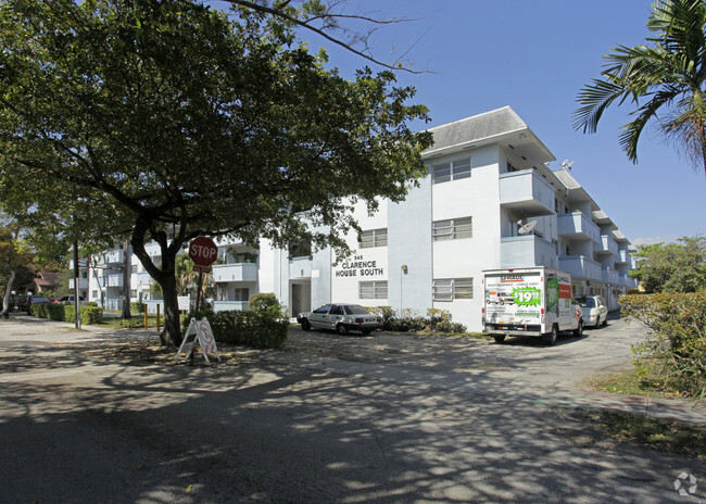 Building Photo - Clarence House