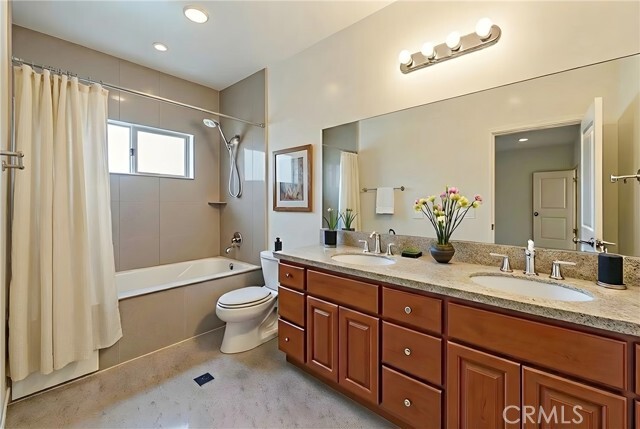 Building Photo - 11963 Manor Dr