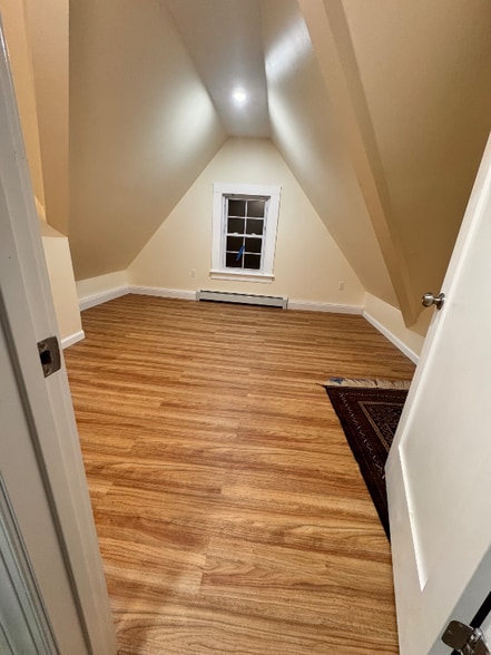 Building Photo - 630 Jefferson Ave