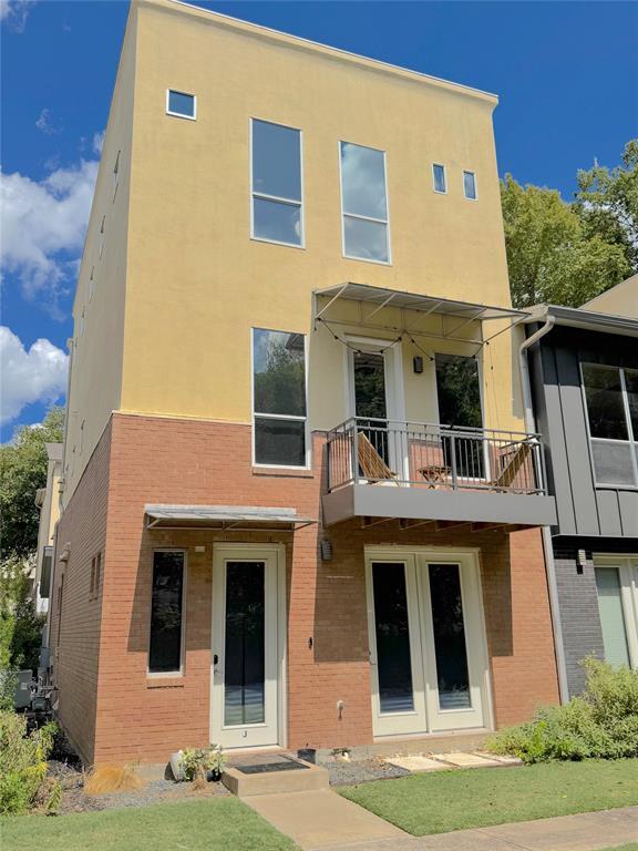 Building Photo - 1209 Kinney Ave