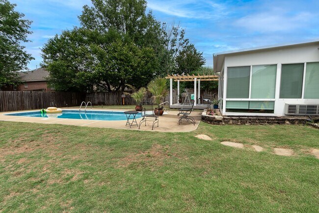 Building Photo - Home for rent in Prattville