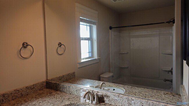 Building Photo - 3 Sudworth Dr SW