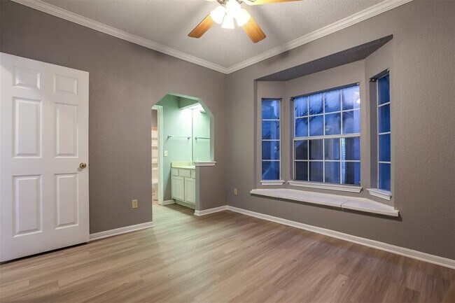 Building Photo - 3111 Tom Green St